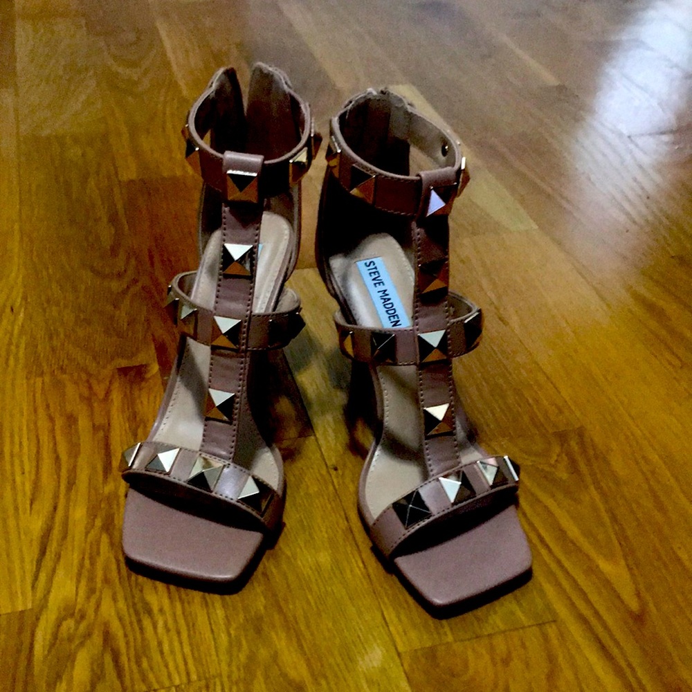 Steve Madden Studded Sandals